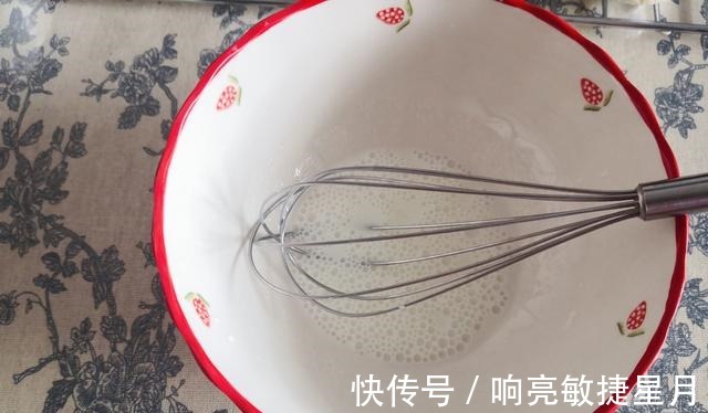 超级简单的甜品，搅一搅，拌一拌，烤一烤，香喷喷好吃看得见绝了！