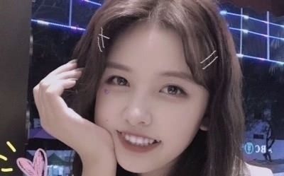 木马卷 “长期单身”的女生,多半喜欢留这3种发型,怪不得心上人不愿“撩”