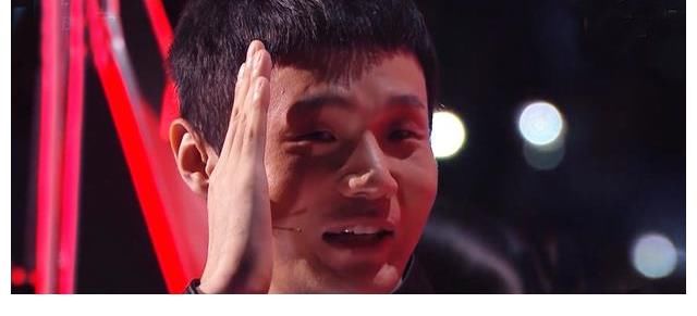 噱头|好声音：学员实力不够噱头来凑，三位导师齐演戏，只有李克勤清醒