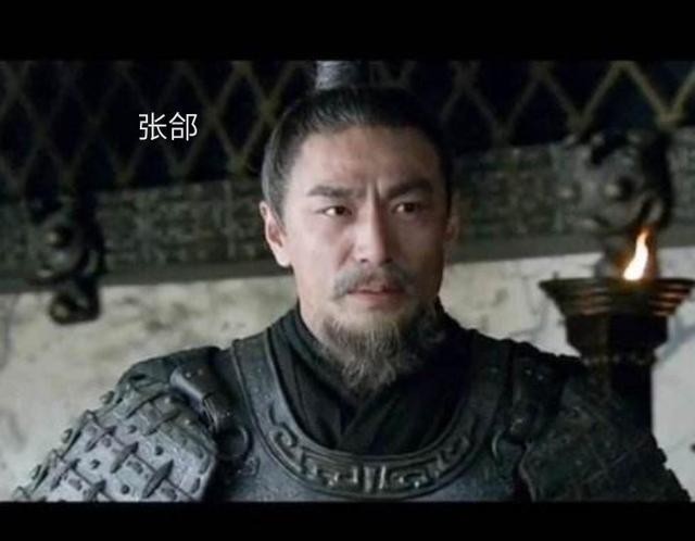 吕布|华雄武艺如何,颜良文丑张郃高览单挑华雄的话,能不能杀了华雄