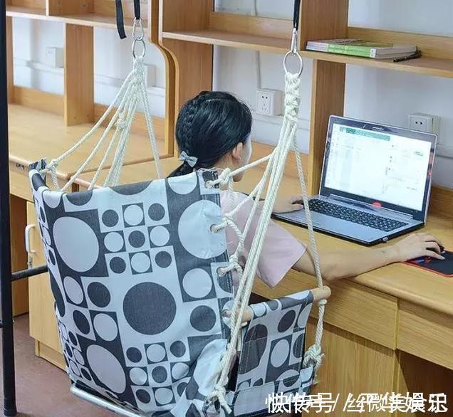 鞋架|大学宿舍新生报到,瞧瞧现在就寝用品多新潮,宿管辅导员见都想买