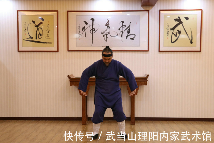 武术|武当武术传承人田理阳道长示范内家十三桩桩架
