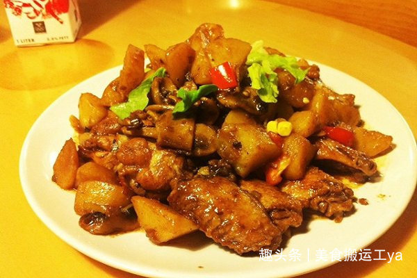可口鸡翅炖土豆做法来喽,每天一道家常菜,天天不重样!