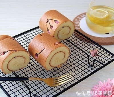 #童年不同样,美食有花样# 樱花蛋糕卷