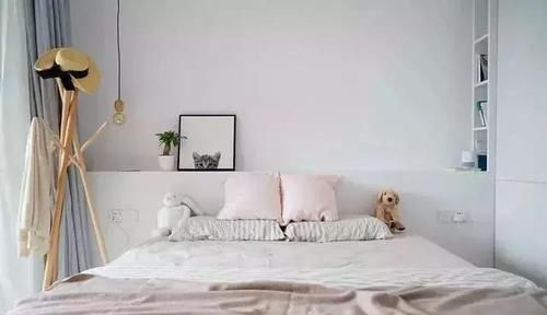 卧室|卧室还放床头柜早过时了，这样设计才好看实用有逼格