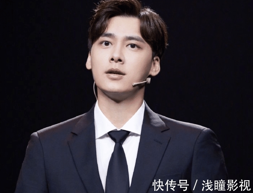 李易峰|繼龔俊后,張哲瀚終于也迎來(lái)首個(gè)常駐綜藝,嘉賓陣容太豪華了吧!