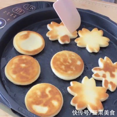 光盘|这道不用发面的奶香发面饼，分分钟光盘