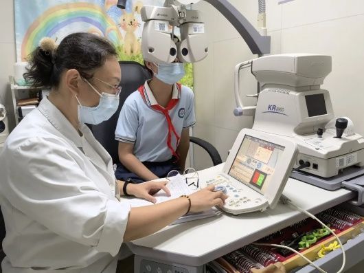 小贴士|开学一个月,眼科门诊“小患者”扎堆!医生给出预防近视小贴士