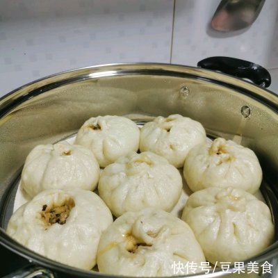 别再出去吃了,蒸包子自己做更好吃