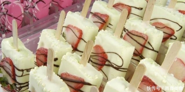 挺不错|下班在超市买了一根冰棍,看起来挺不错,吃到最后想“打人”了!