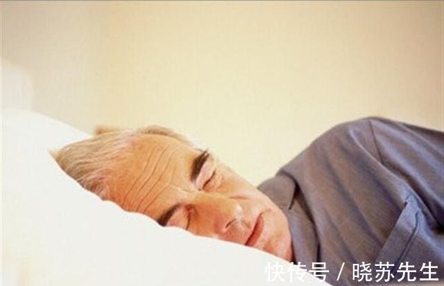 心脏泵|秋季过半，高血压患者需警惕“4种”表现，医生：或是脑出血前兆