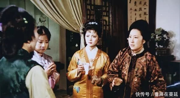 贾母#贾母为何死活撵不走薛宝钗原来薛家危机四伏!