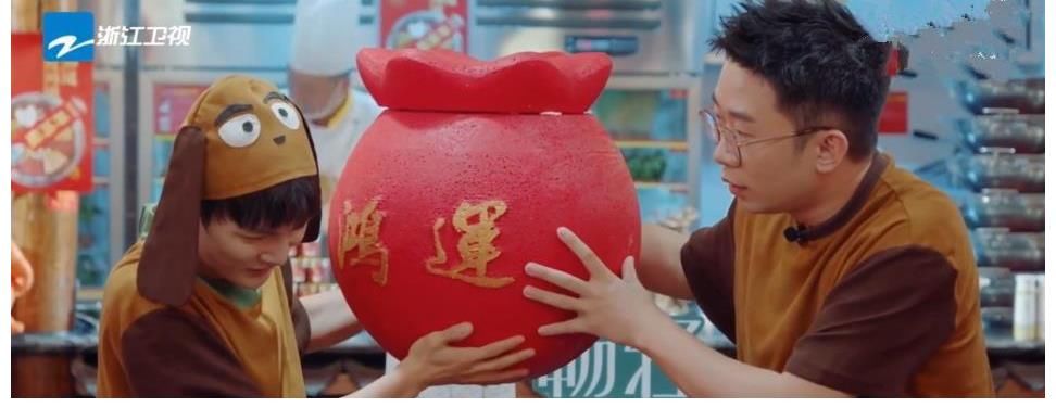 《青春環(huán)游記3》剪輯混亂，槽點(diǎn)百出，少了周深，節(jié)目沒(méi)有了靈魂