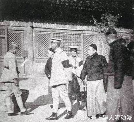 溥仪|溥仪离开皇宫前的最后一刻……