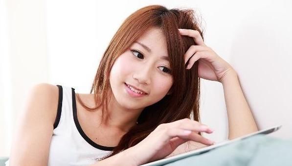 女性雌激素低，也许身体上会有4个“现象”，早知早好早预防！