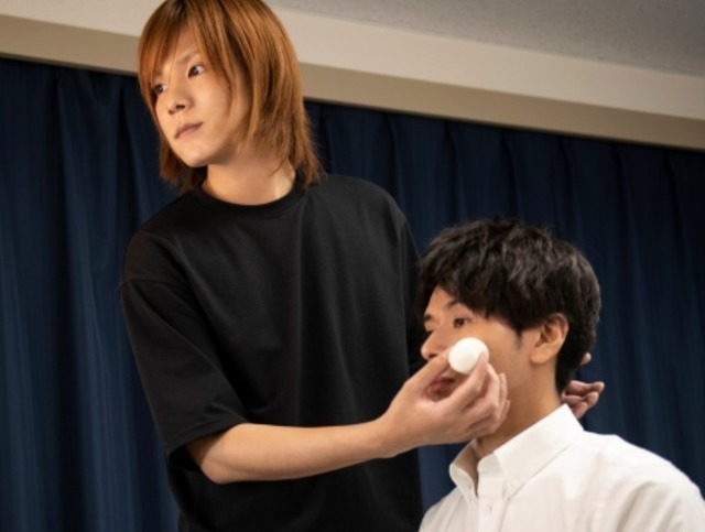 日本小哥3年苦练化妆,效果惊艳如整容:男人不化妆很吃亏!