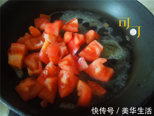 快过年了,换个花样准备几个年菜,端上桌香气扑鼻,孩子特别爱吃