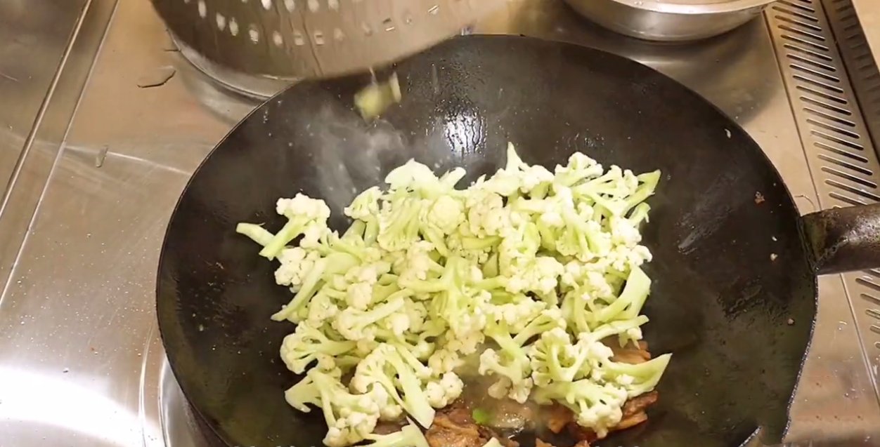 秋天别总大鱼大肉，多吃这12道家常素菜，低热量高营养，特别下饭