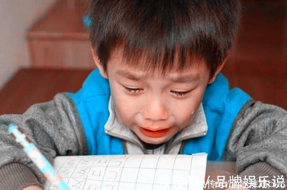 阅读能力|“妈妈3天没揍我了!”小学生0分作文火了,网友:天生段子手