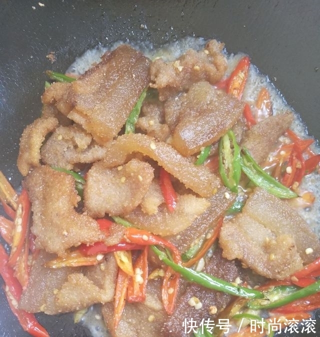 儿媳妇|大妈为儿媳妇做的一道“特色美食”,特别好