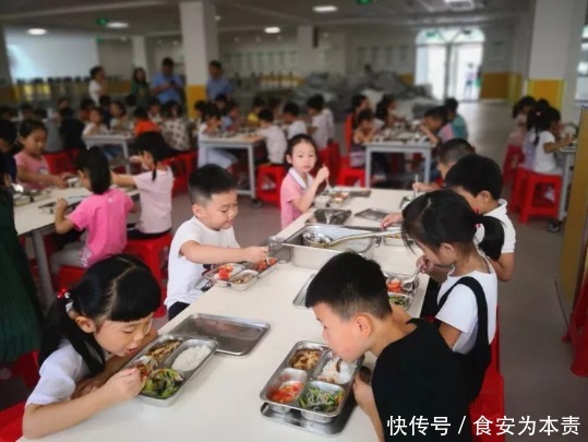 青岛212所农村小规模学校食堂将获补助