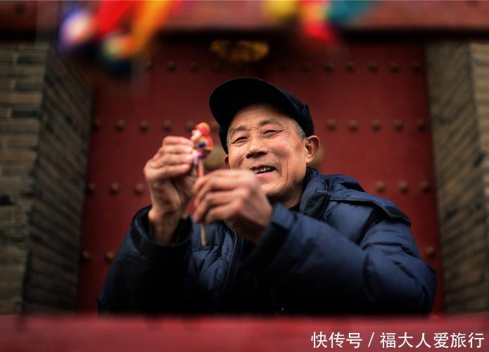 指尖|冬游山东泰安,偶遇巧手老爷子,领略指尖上的泰山面塑技艺