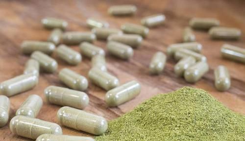 垃圾|便秘不能乱用药，1种水每天坚持喝，肠道垃圾冲光光，便秘不存在