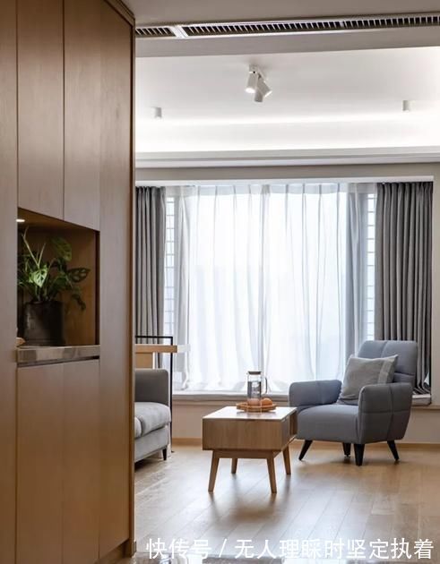 打通|老公坚持打通厨房加传菜口，实用极了，电视墙设计更机智，晒晒