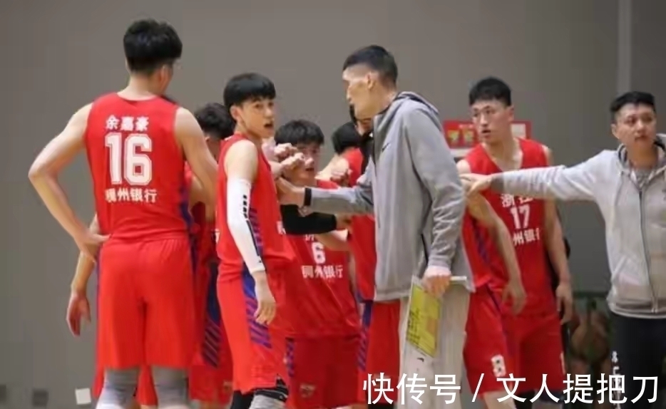 余嘉昊|三消息!胡金秋激战王哲林,余嘉昊发威,蒋兴权带队备战全运!