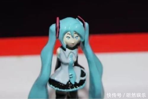 你的名字|盘点几个辣眼睛的盗版手办,作者你快还我佐助,还我的初音殿下