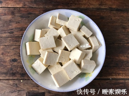 此菜省钱又好吃,端上桌就吃光,亲民美食一锅烩,老人孩子该多吃