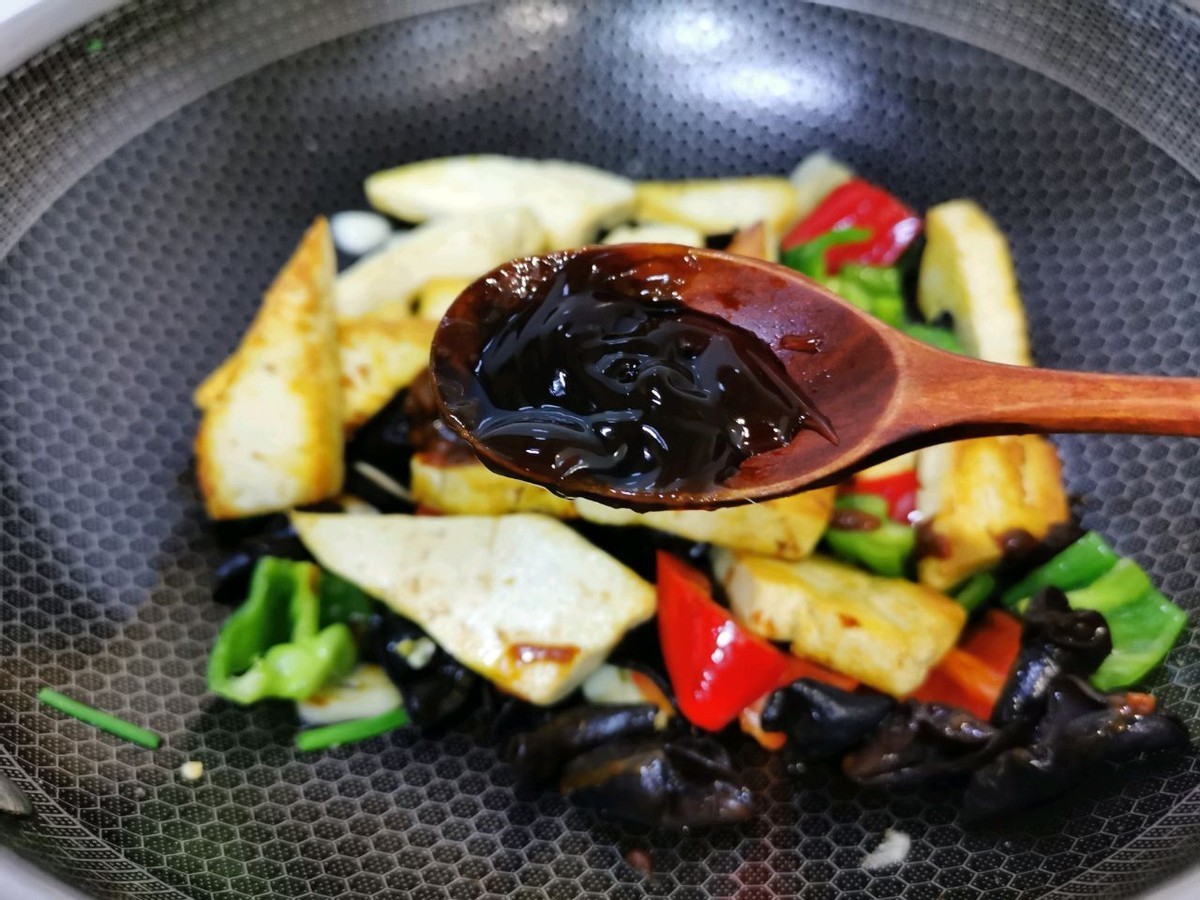 蛋白质|入夏后,少吃大鱼大肉多吃此菜,2块钱1斤,蛋白质高,比肉都营养