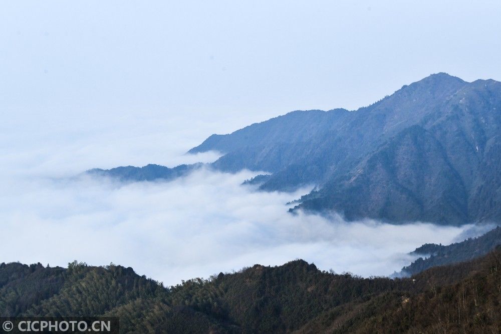 老年|湖南常宁：天堂山上云雾美