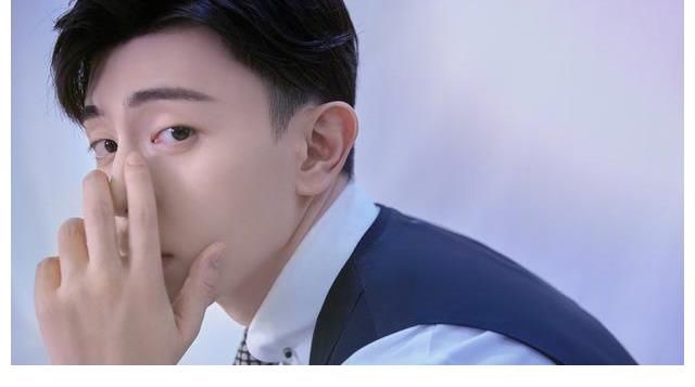 當紅明星|鄧倫的本色之旅，我竟然開始擔心了