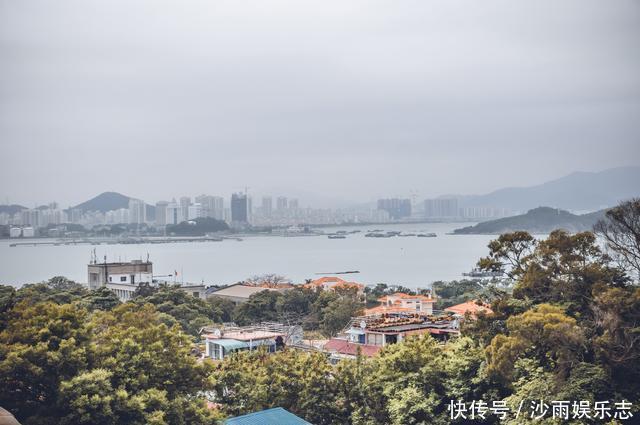 建筑|鼓浪屿商业化气息浓重，文艺清新范已沦为装饰，还值得去吗