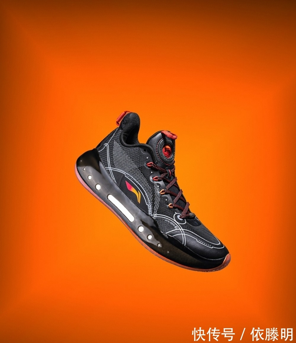 原价 这月买鞋花了 2W 多!一双 Nike 血亏!但有个市价翻 5 倍!