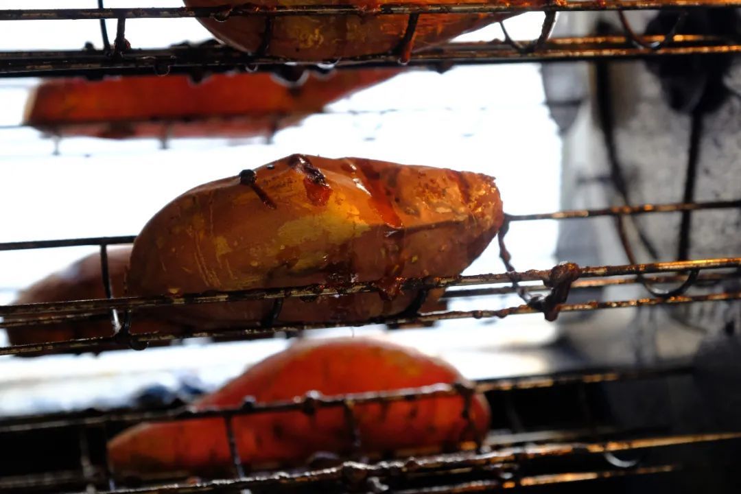  嘴角|没吃饭的千万别点！我的嘴角已经流下悔恨的泪水