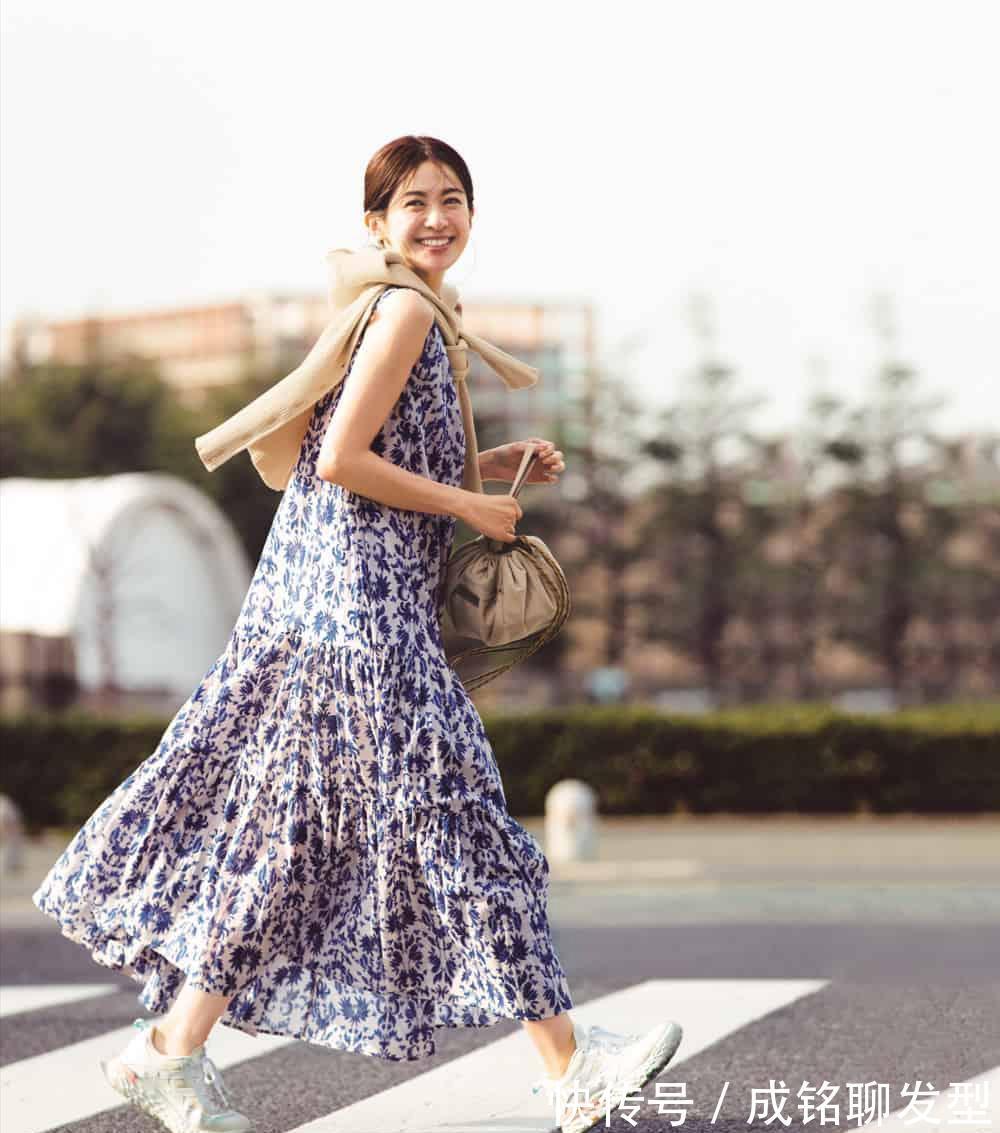 搭配|女人过了35岁后，更要选对“裙装”搭配风格，才能穿出减龄的美感