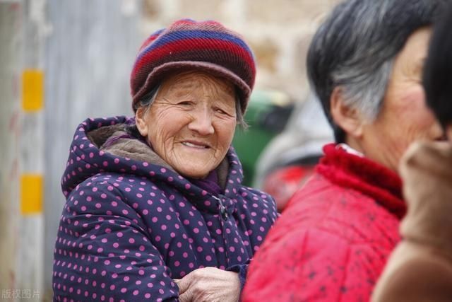  父母|农村俗语“好男庆九过虚，好女庆十过实”老祖宗的话有句道理吗