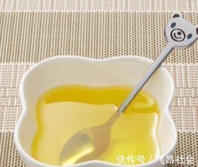 dh为何老年痴呆越来越多提醒坚持4个习惯,远离“老年痴呆”