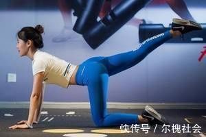 燃脂|想想瘦身却不喜欢剧烈运动不妨试试瑜伽，有效燃脂不反想弹