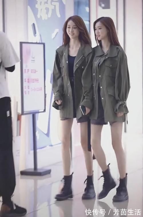 身材高挑|双胞胎穿同款军绿色风衣,潮流感满分不说,还贼酷