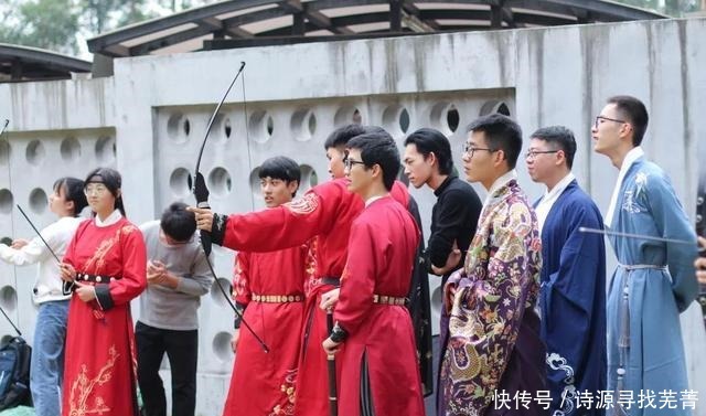 推荐指数|看大戏、坐花轿、投壶射箭……2021年的快乐一次性帮你打包!