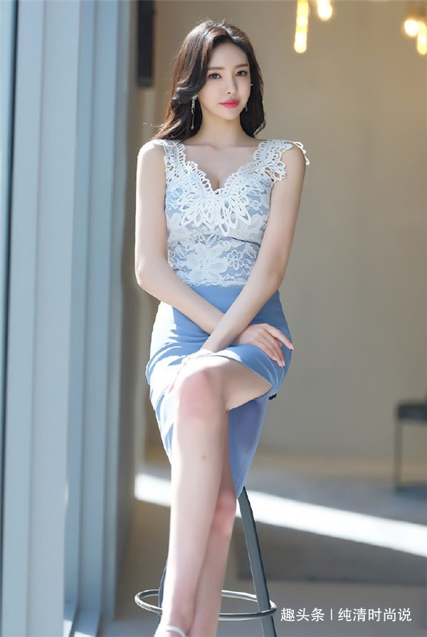 蕾丝 优雅名媛气质无袖蕾丝背心搭配高腰包臀连衣裙,吊带性感时尚