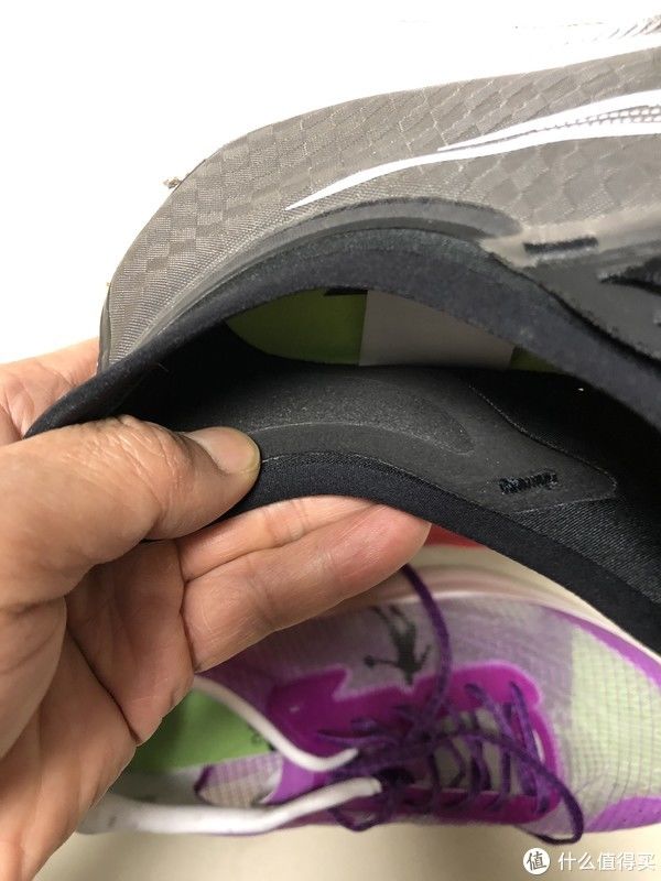 千元碳板的PK，耐克Fly3，特步160x和乔丹飞影Pro