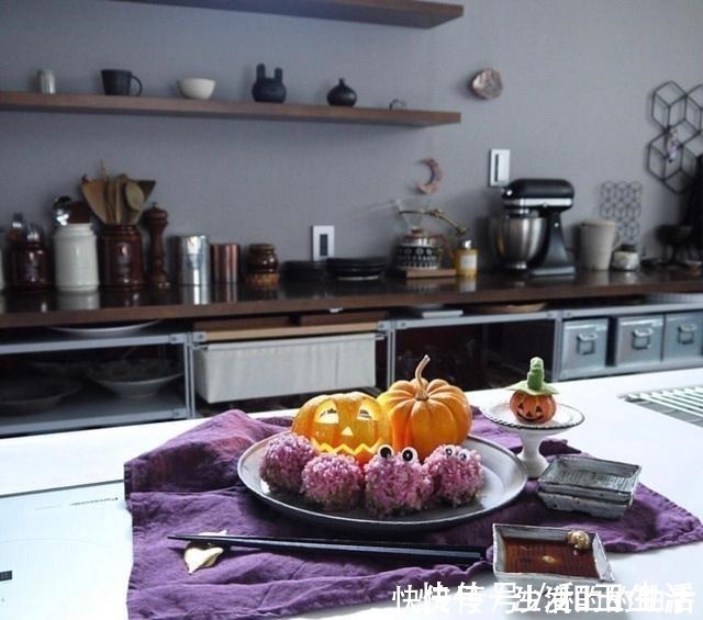 收纳|她家的厨房,井井有条,每个家居细节都处理得细致周到,受益匪浅!