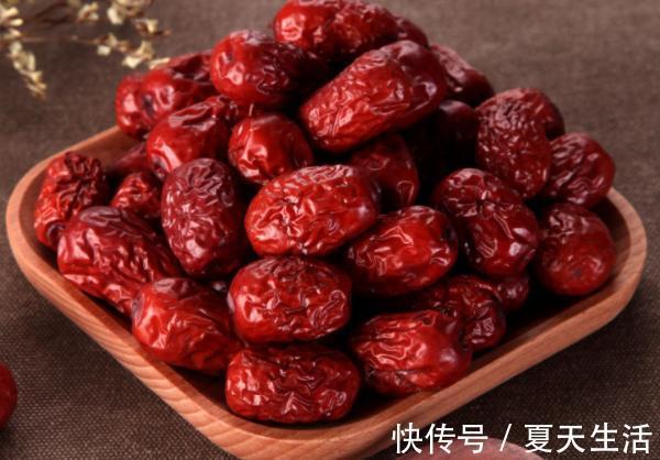 煮汤|花生和“它”天生一对,煮汤喝补血补气,女人经常喝,脸色红润