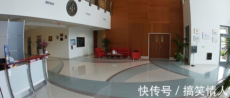 地面材料|现浇水磨石和瓷砖哪个更好?看完就懂了!