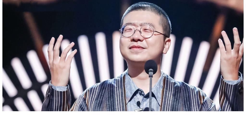 第三季|从“天花板”周奇墨，到“在天之灵”黄西，背后是李诞的如意算盘