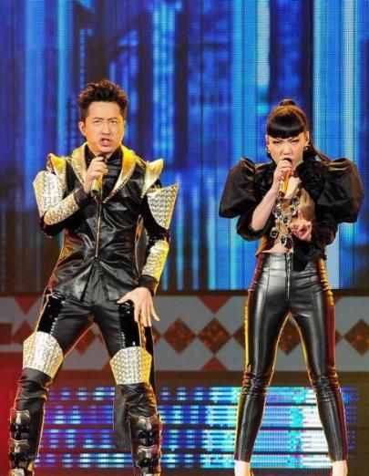  代言|从1.3亿代言费到县城落魄卖唱，“失宠”的她，到底经历了什么